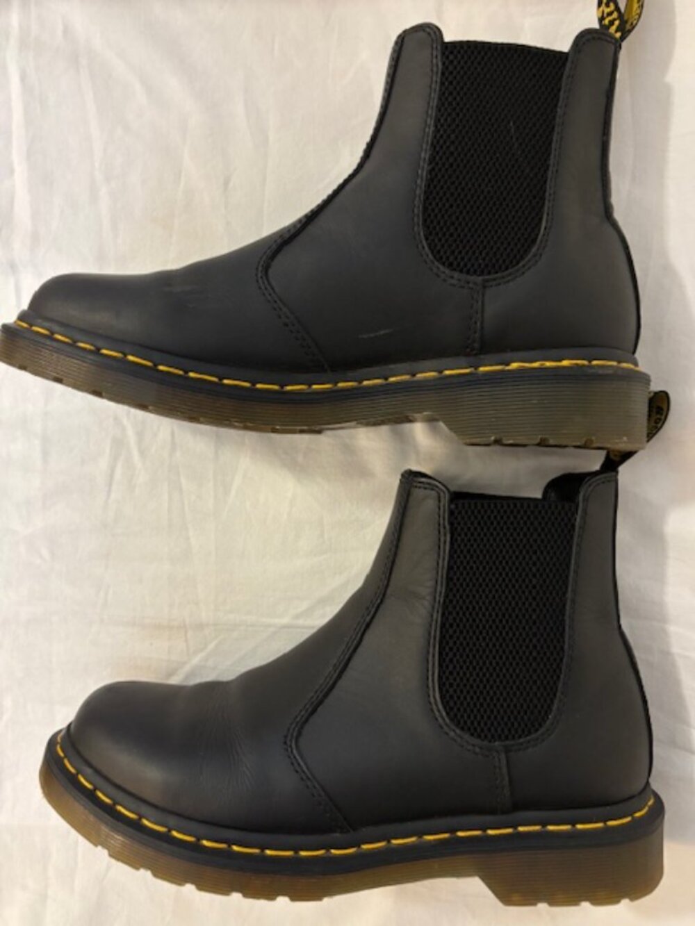 Dr. Martens 2976 Chelsea Boot Women's Size 9 US - Picture 12 of 13